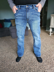 KanCan Men's Slim Straight Comfort Stretch Jean