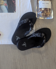 Load image into Gallery viewer, Corkys Ripple Black Dye Flip Flop Sandal
