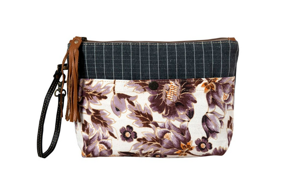 Myra Peonie’s Pleasure Pouch