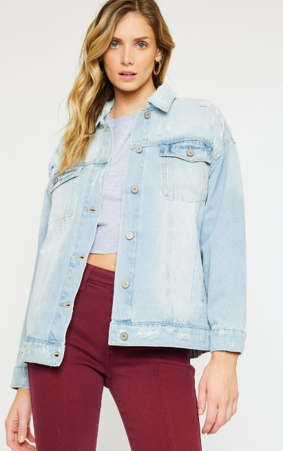 KanCan Aaliyah Oversized Light Wash Denim Jacket