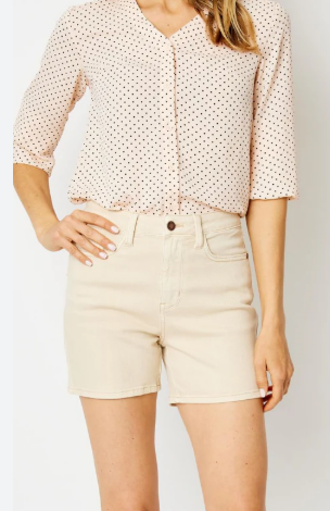 Judy Blue High Waist Short in Bone - Plus + Reg