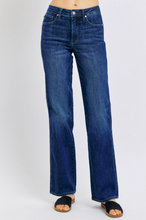 Load image into Gallery viewer, Judy Blue Mid Rise Tummy Control Straight Jean

