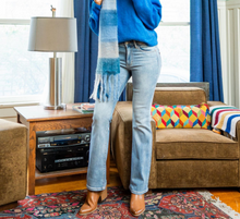 Load image into Gallery viewer, Judy Blue Mid Rise THERMAL Lined Bootcut in Light Wash - Plus + Reg
