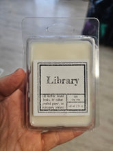 Load image into Gallery viewer, Soy Wax Melts - 2.75 oz - Various Scents
