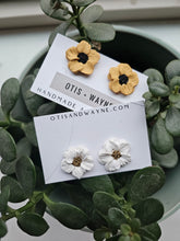 Load image into Gallery viewer, Floral Stud Babes - Various
