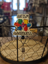 Load image into Gallery viewer, Badge Reels with alligator clip
